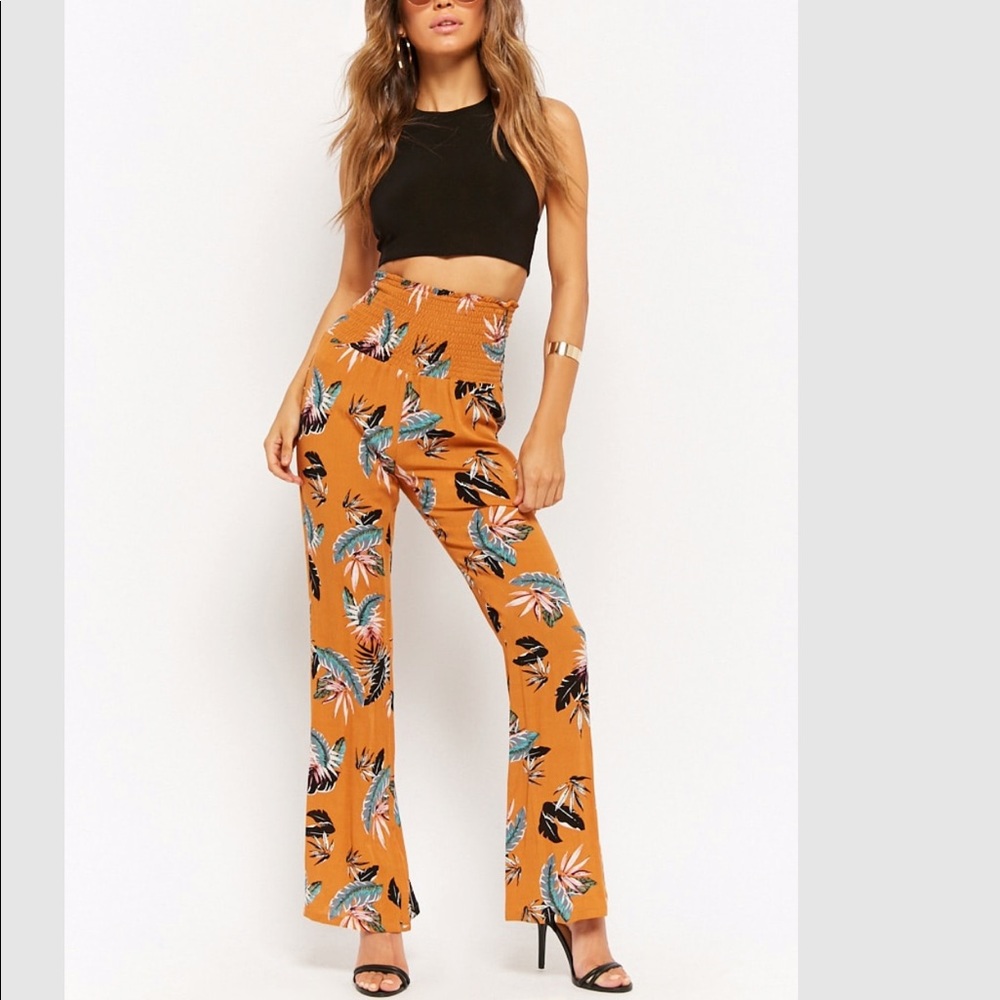 Smocked leaf print pants